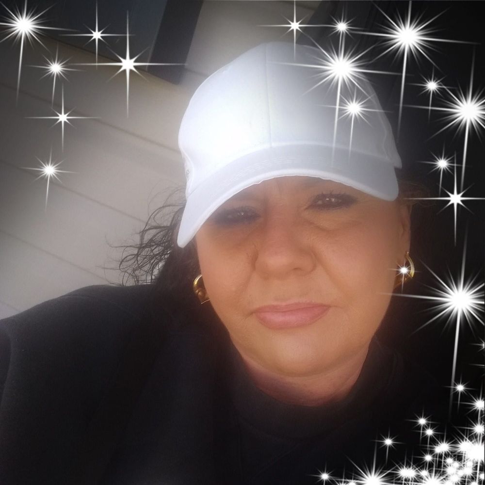 Meet your Posher, Cee